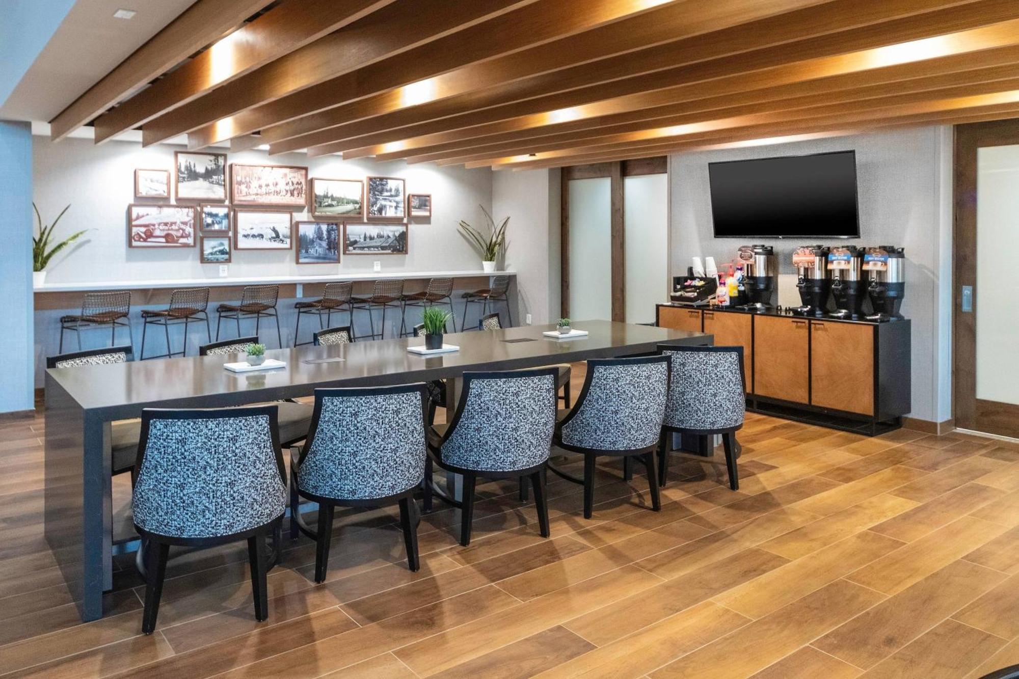 黄石公园-岛屿公园万豪春丘套房酒店 艾兰帕克 外观 照片